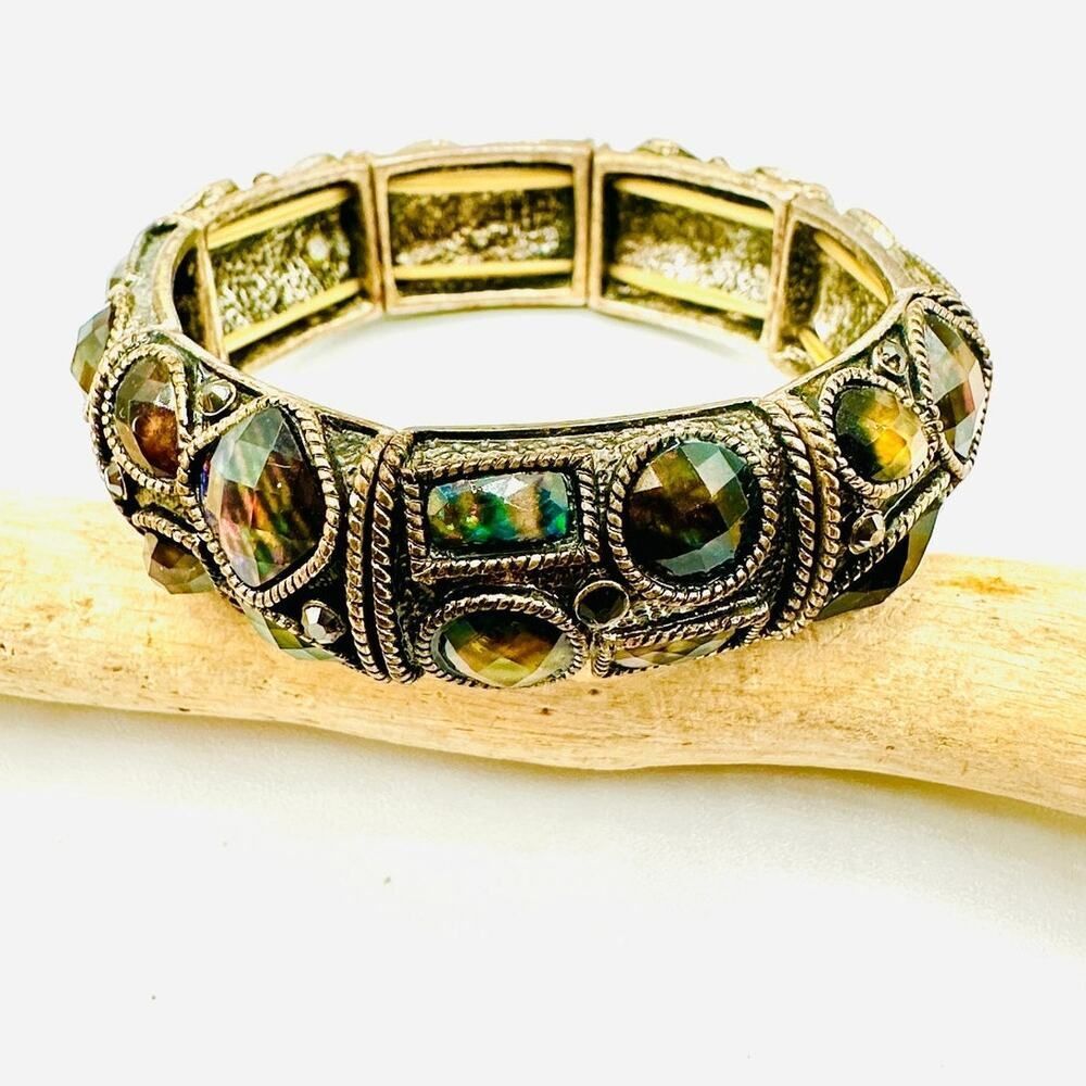 Vintage Style Stretch Bracelet Faceted Stones Antique Gold Tone Statement